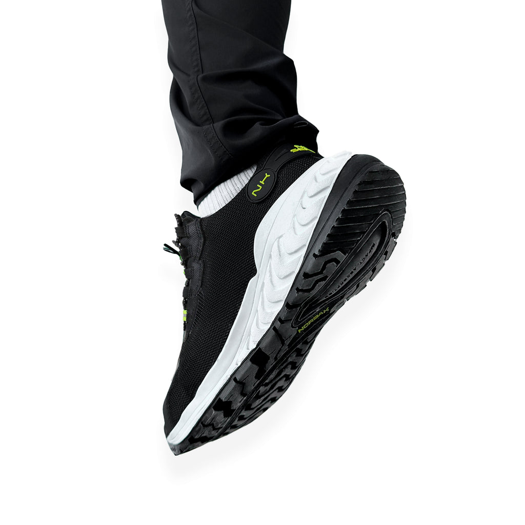 NK 2.0 Tennisschuhe (50 % leichter)